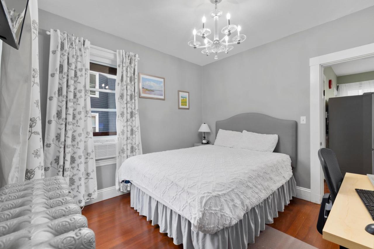 Bright & Spacious 2Br Apartment, Mins From Downtown Boston, Parking Buitenkant foto
